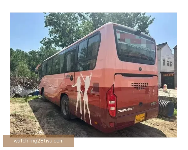 拉普拉塔大巴遭袭总监手臂受伤